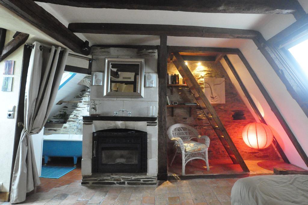 Le Petit Logis De Tinteniac Angers Szoba fotó